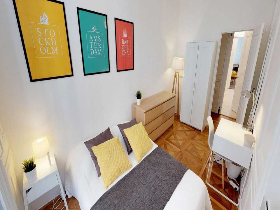Apartment in Lyon, Rhone - photo 1