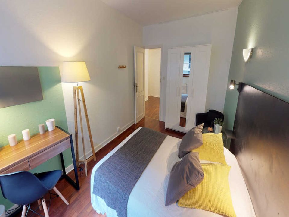 Apartment in Toulouse, Haute-Garonne - photo 2