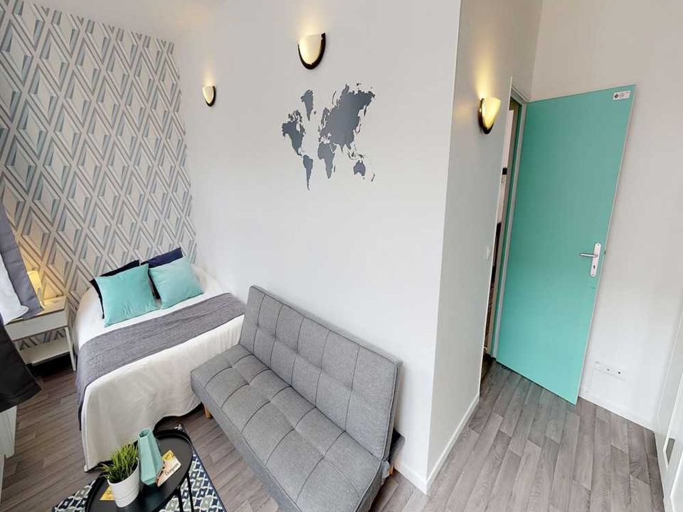 Apartment in Lille, Nord - photo 1