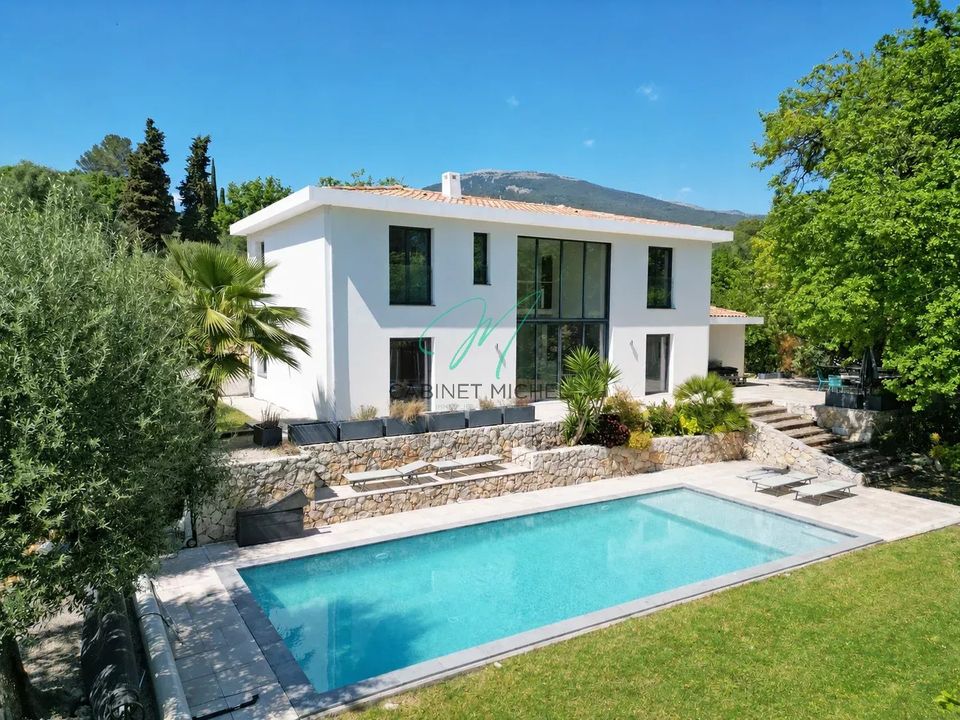 Villa i Roquefort-les-Pins, Alpes-Maritimes - foto 1