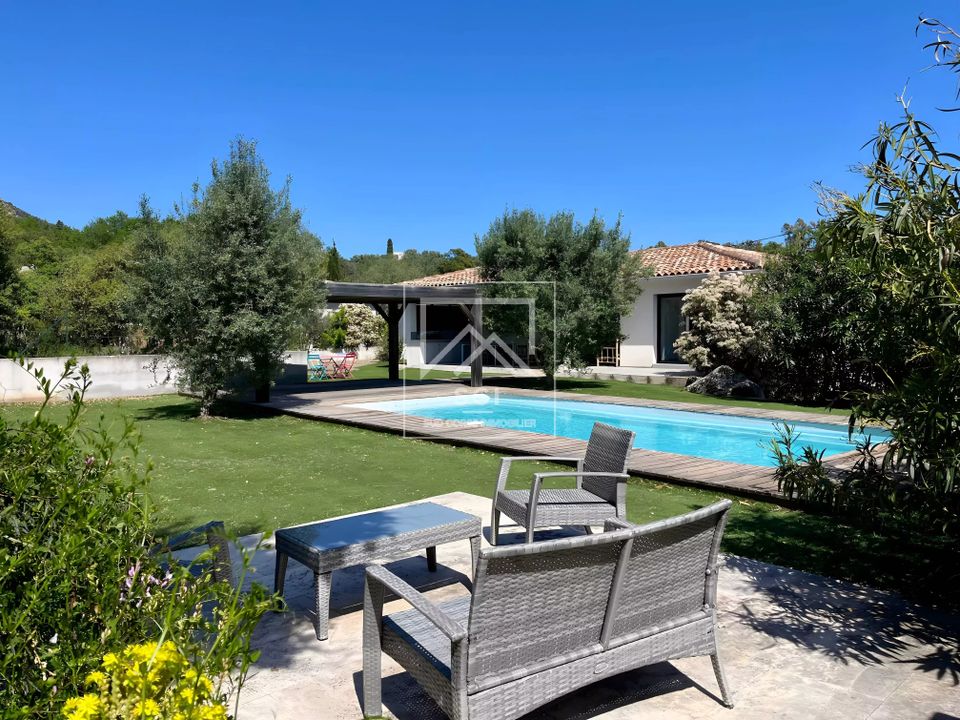 Villa i Porto-Vecchio, Corse-du-Sud - foto 1