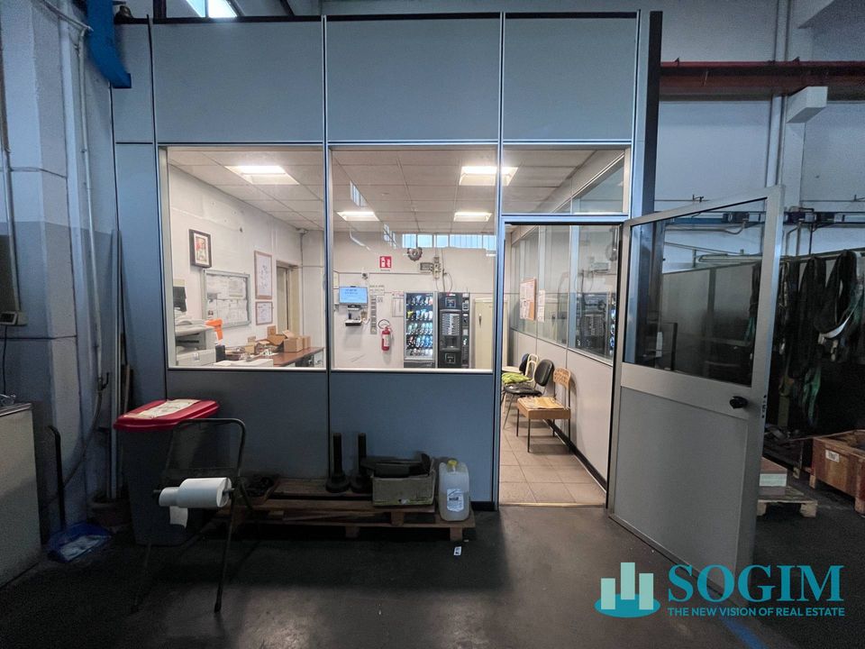 Gewerbeimmobilie in Assago, Milan - Foto 3