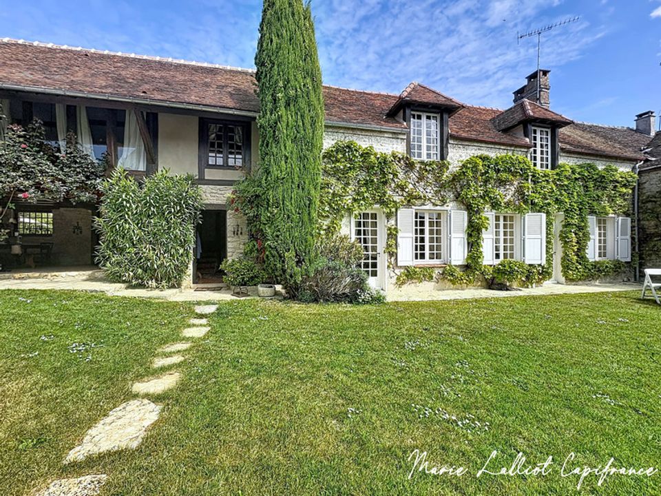Villa i La Chapelle-la-Reine, Seine-et-Marne - foto 1