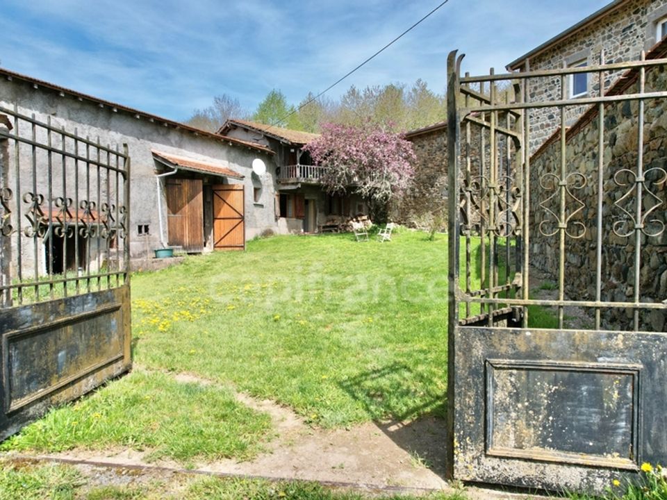 Villa a Saint-Romain-d'Urfe, Loire - foto 1