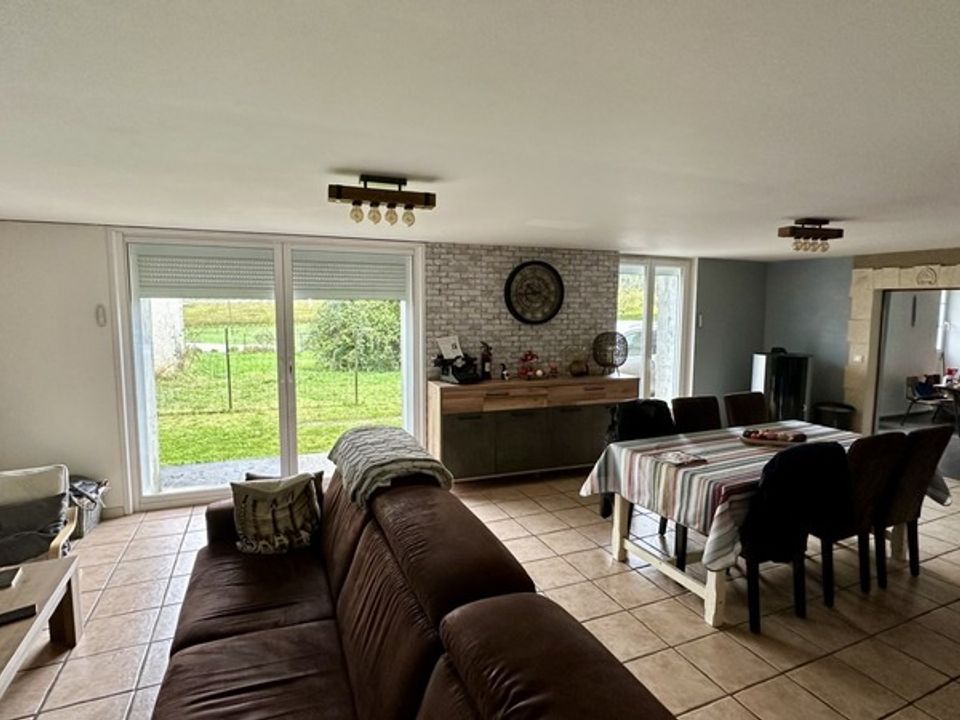 Villa in Le Tatre, Charente - photo 1