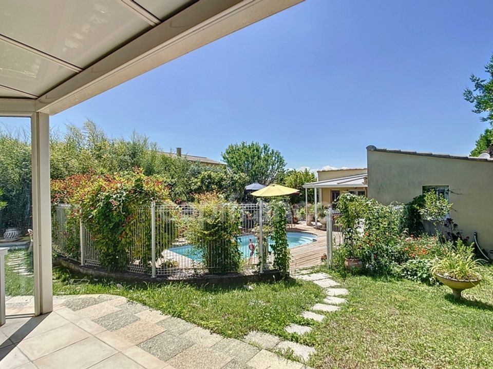 Villa i Bollène, Vaucluse - bilde 1