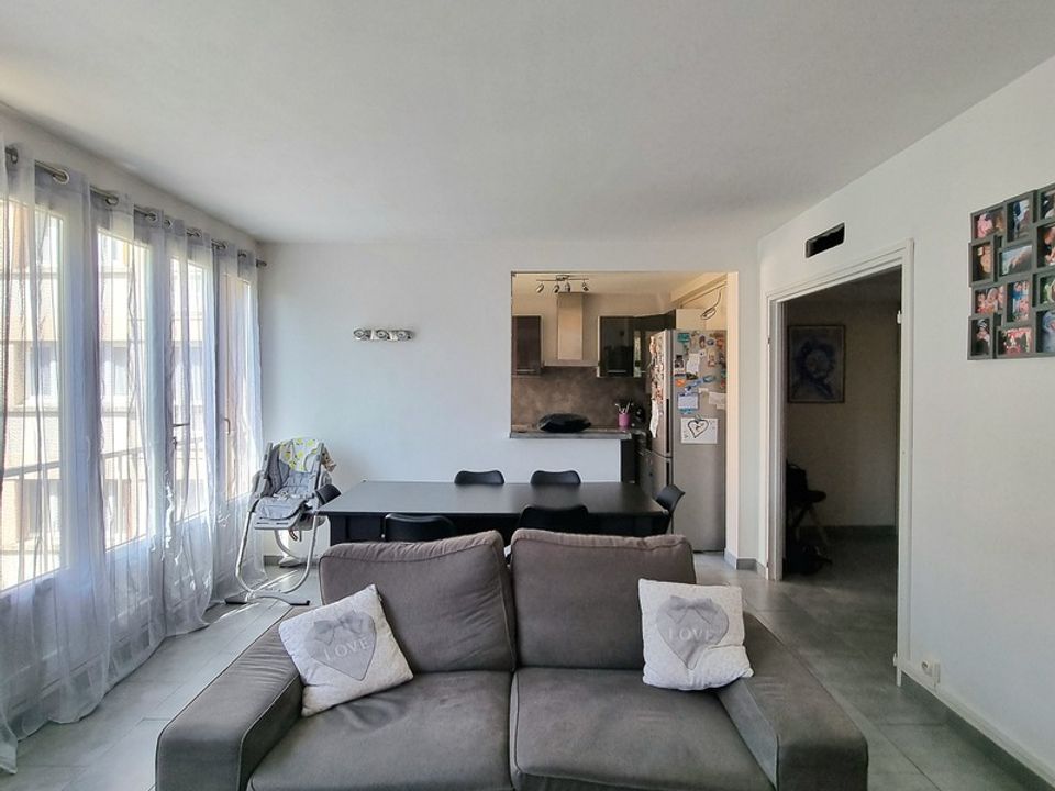Lejlighed i Neuilly-sur-Marne, Seine-Saint-Denis - foto 3