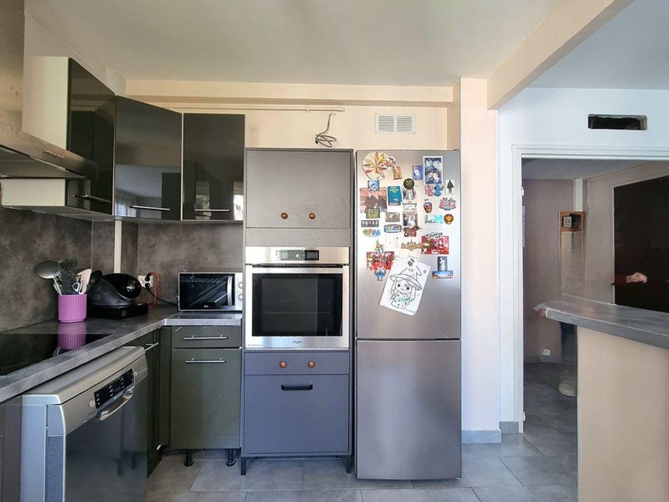 Lejlighed i Neuilly-sur-Marne, Seine-Saint-Denis - foto 5
