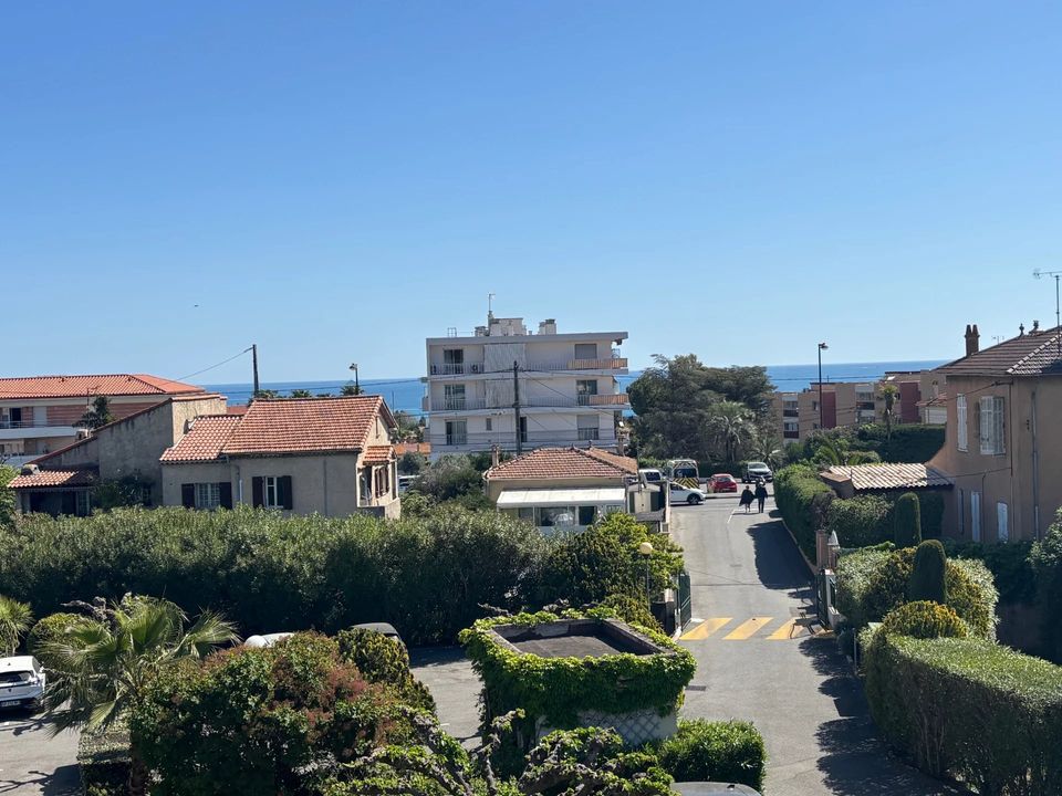 Lejlighed i Antibes, Alpes-Maritimes - foto 1