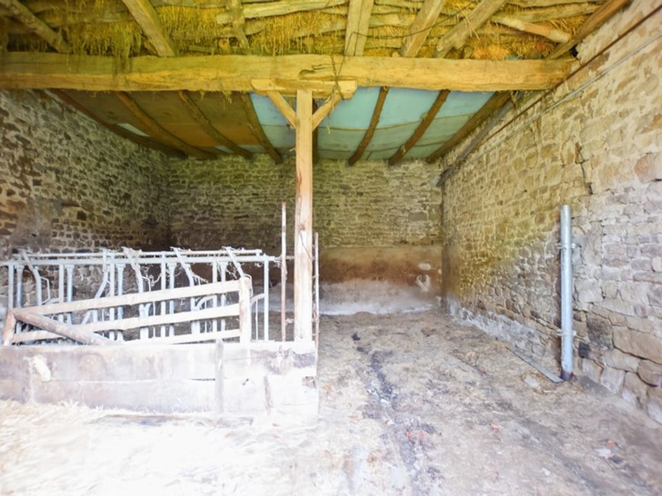 Gårdshus i Collonge-La-Madeleine, Saone-et-Loire - bilde 2