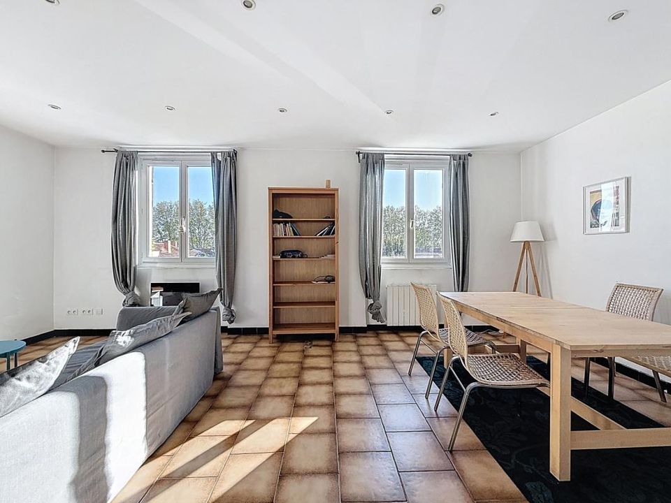 Lejlighed i Avignon, Vaucluse - foto 1