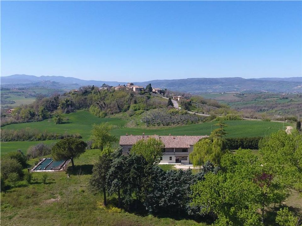 Landejendom i Todi, Perugia - foto 4