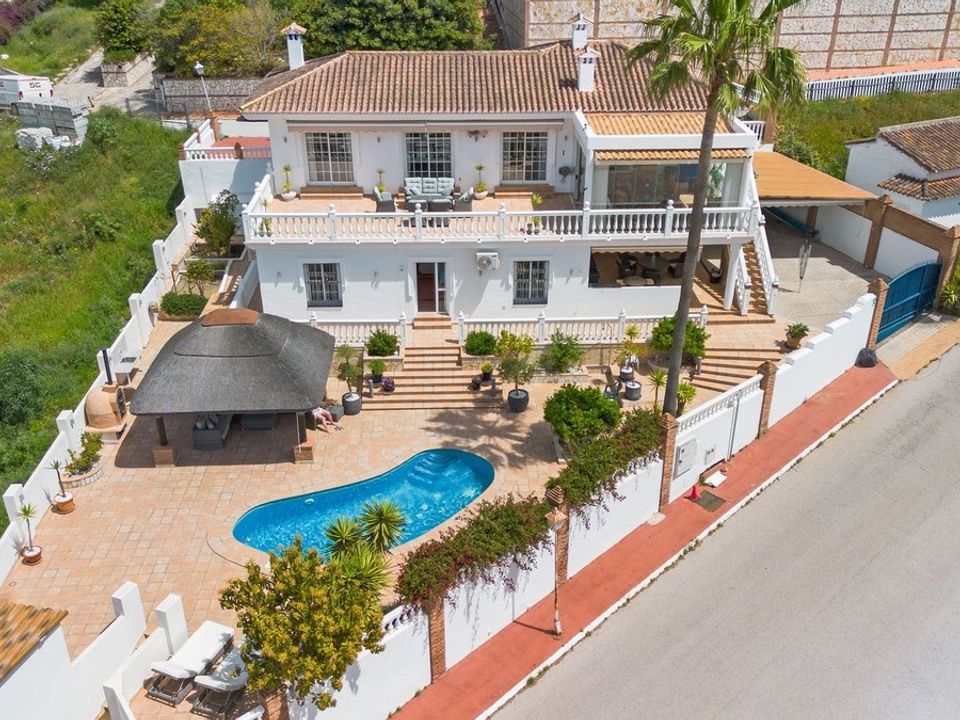 Villa i Mijas Costa, Malaga - foto 1