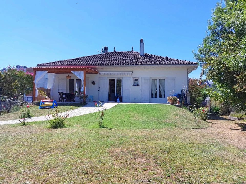 Villa i Jonzac, Charente-Maritime - foto 1
