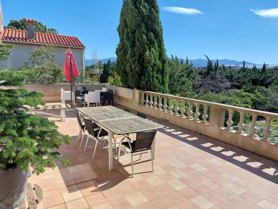 Villa i Villeneuve-de-la-Raho, Pyrenees-Orientales - foto 5