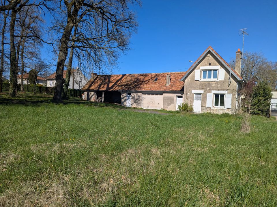 Landsbyhus i La Trimouille, Vienne - foto 2
