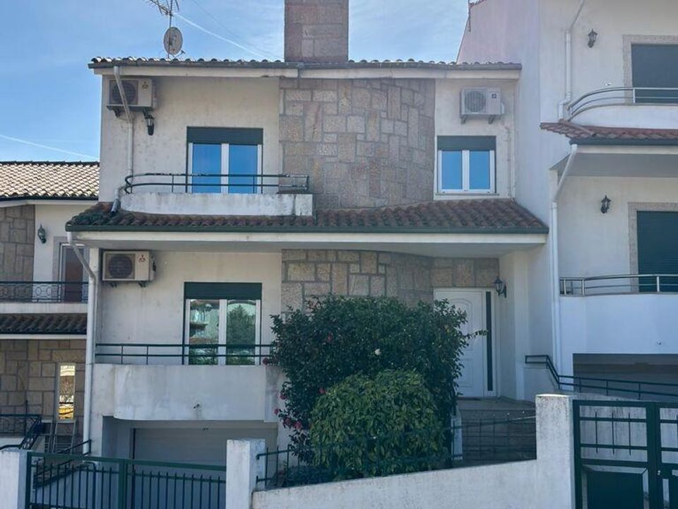 Rijtjeshuis in Chaves, Vila Real - foto 1