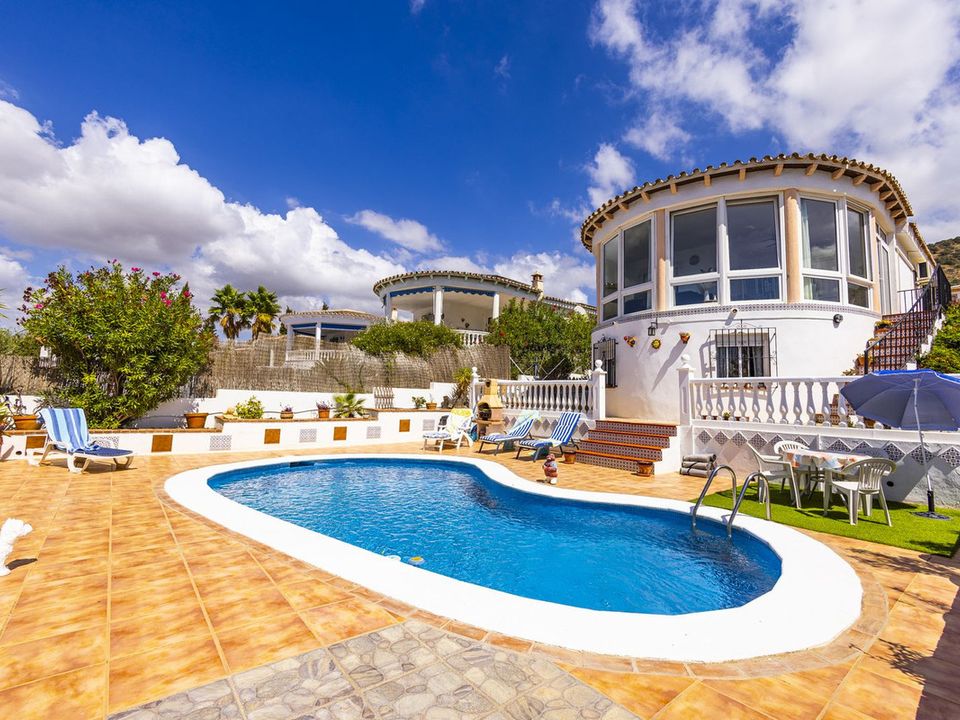 Villa i Alcaucin, Malaga - foto 1