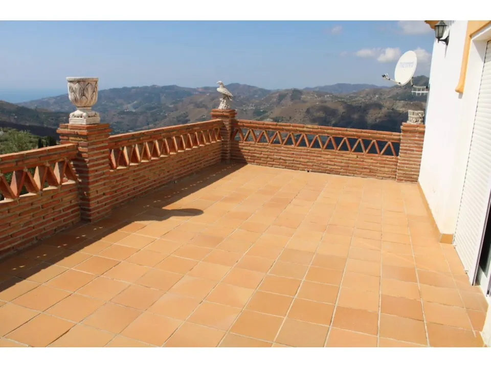 Country house in Itrabo, Granada - photo 3