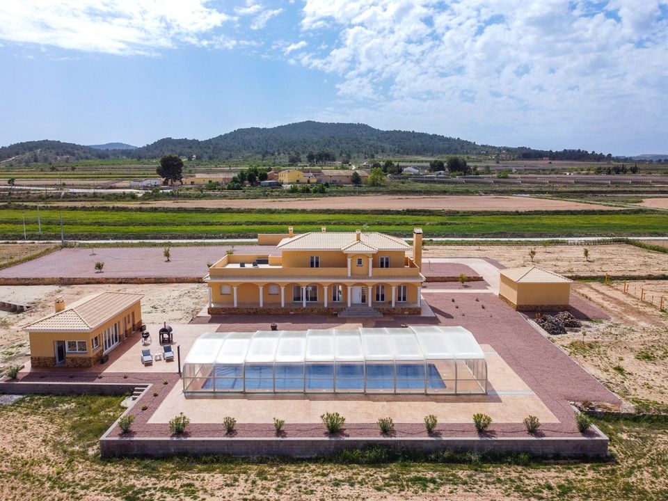 Villa i Pinoso, Alicante - foto 1