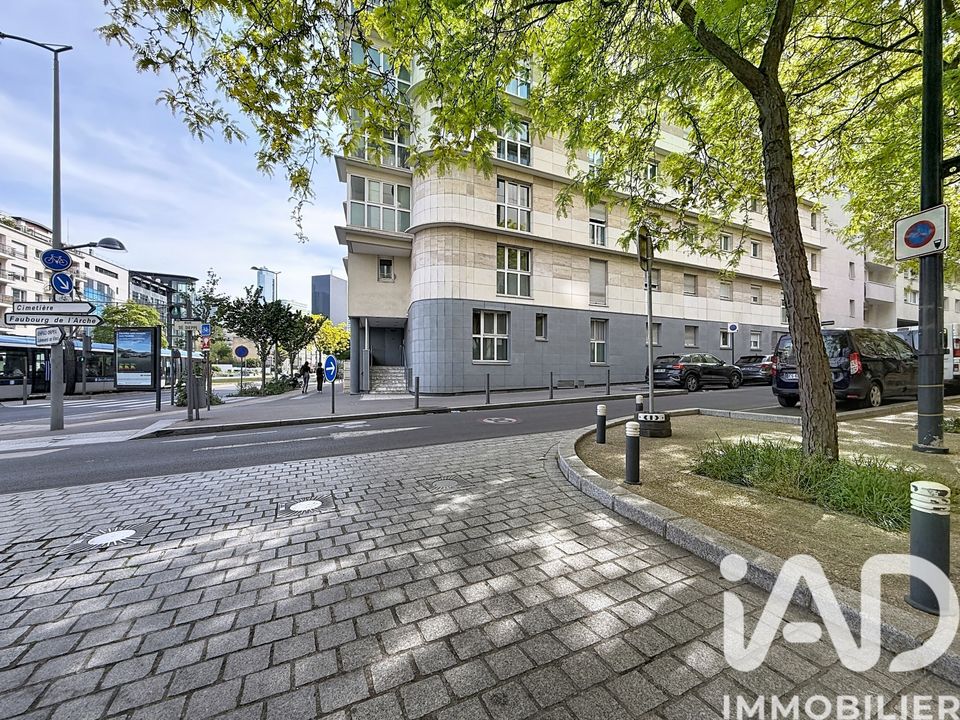 Lejlighed i Courbevoie, Hauts-de-Seine - foto 1