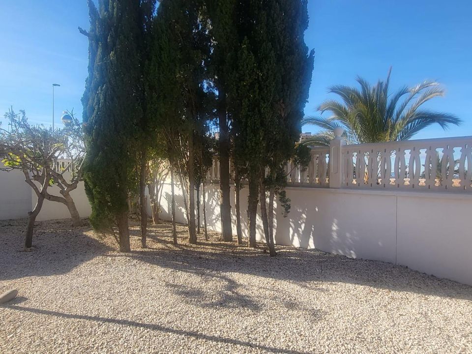 Rækkehus i Los Arenales Del Sol, Alicante - foto 5
