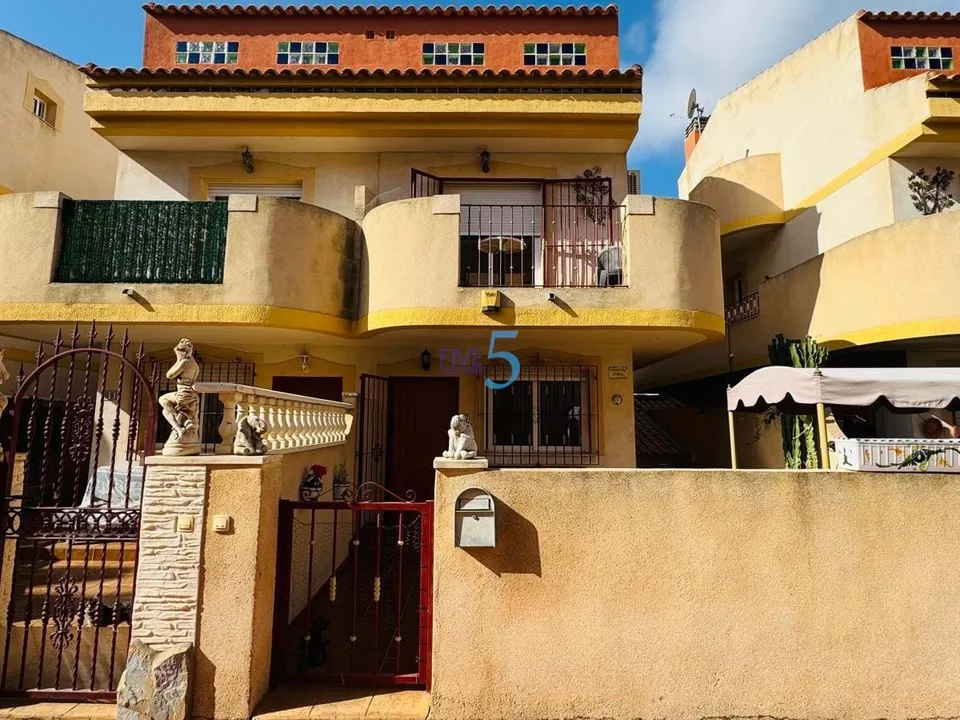 Byhus i La Zenia, Alicante - foto 1