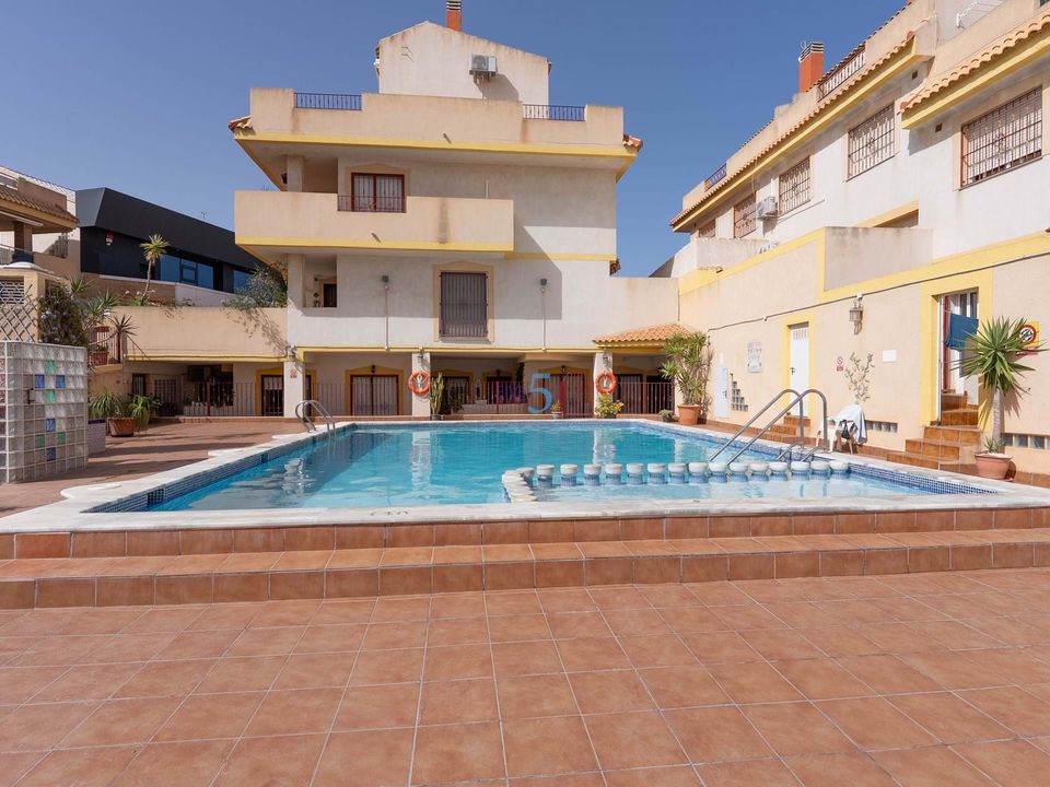 Byhus i La Zenia, Alicante - foto 1