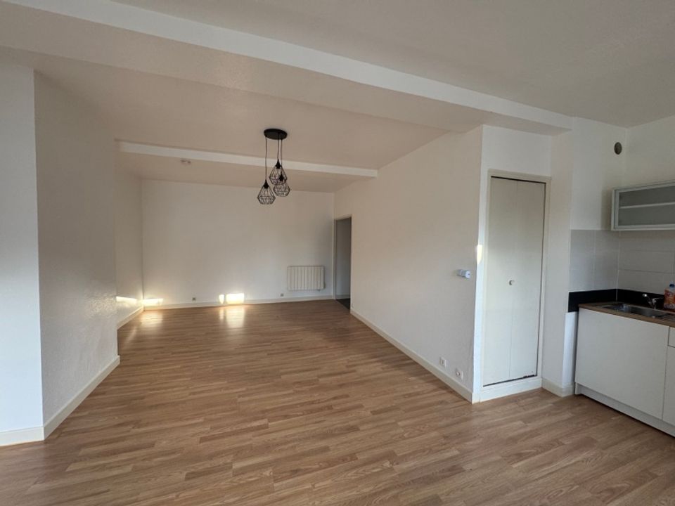 Lejlighed i Bar-sur-Aube, Aube - foto 3