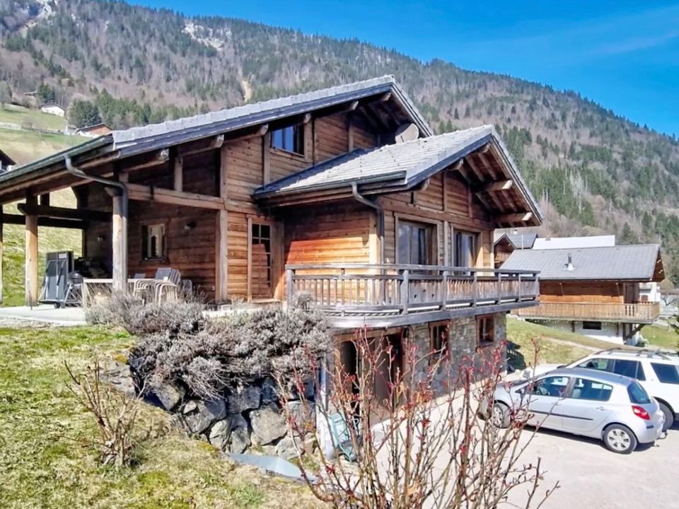 Villa i Bonnevaux, Haute-Savoie - foto 1