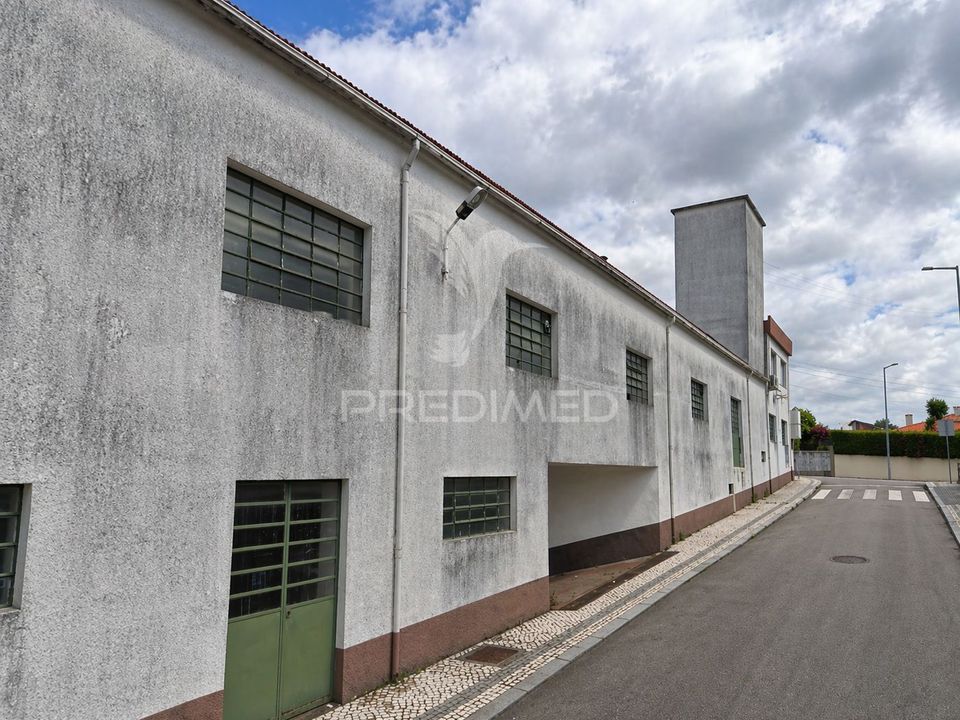 Erhvervsejendom i Santa Maria da Feira, Aveiro - foto 2