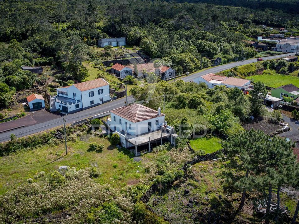Byhus i Sao Roque do Pico, Pico - foto 1
