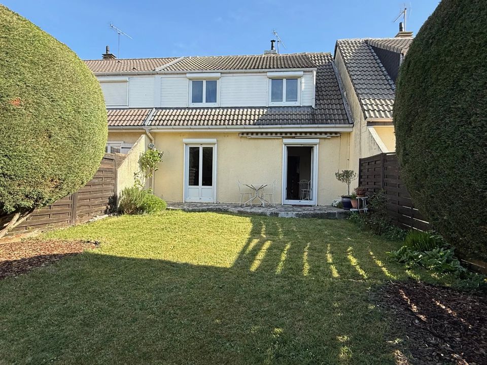 Villa a Boissy-sous-Saint-Yon, Essonne - foto 1