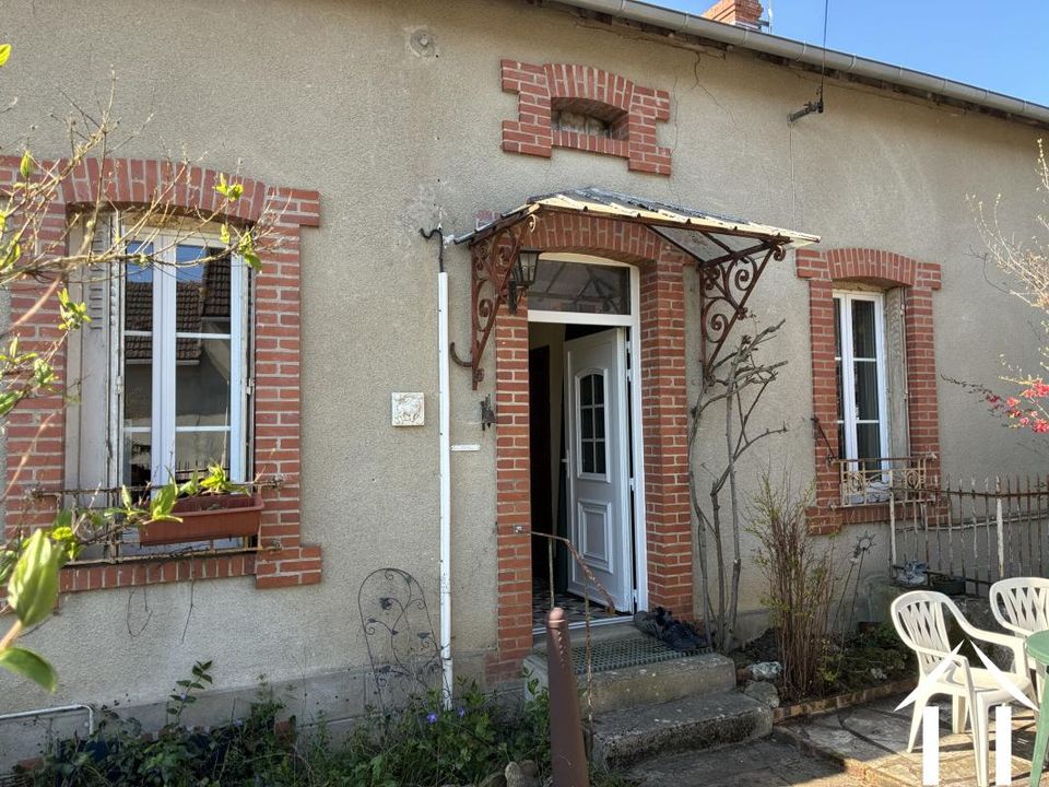 Villa i Mont-et-Marre, Nievre - foto 1
