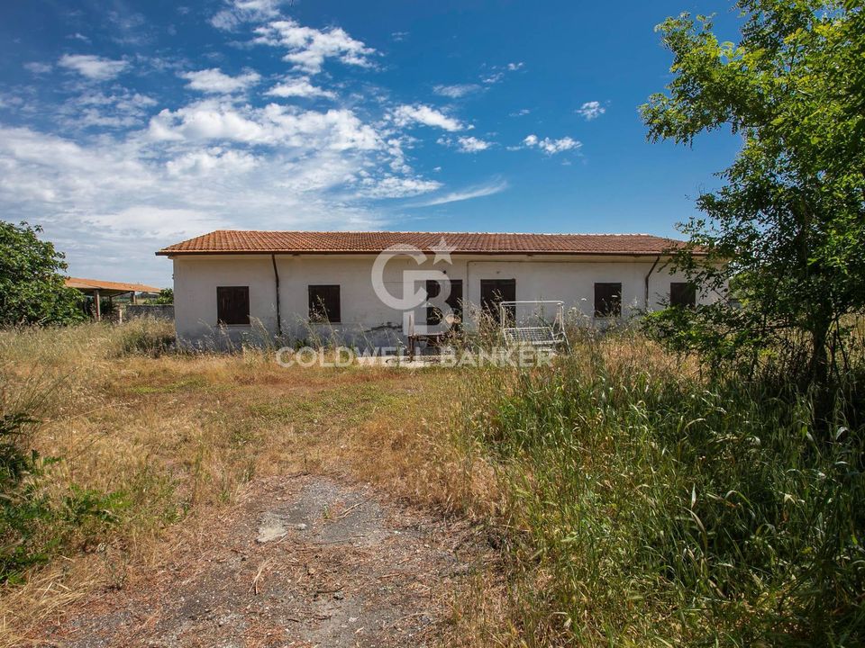Villa i Montalto di Castro, Viterbo - foto 2