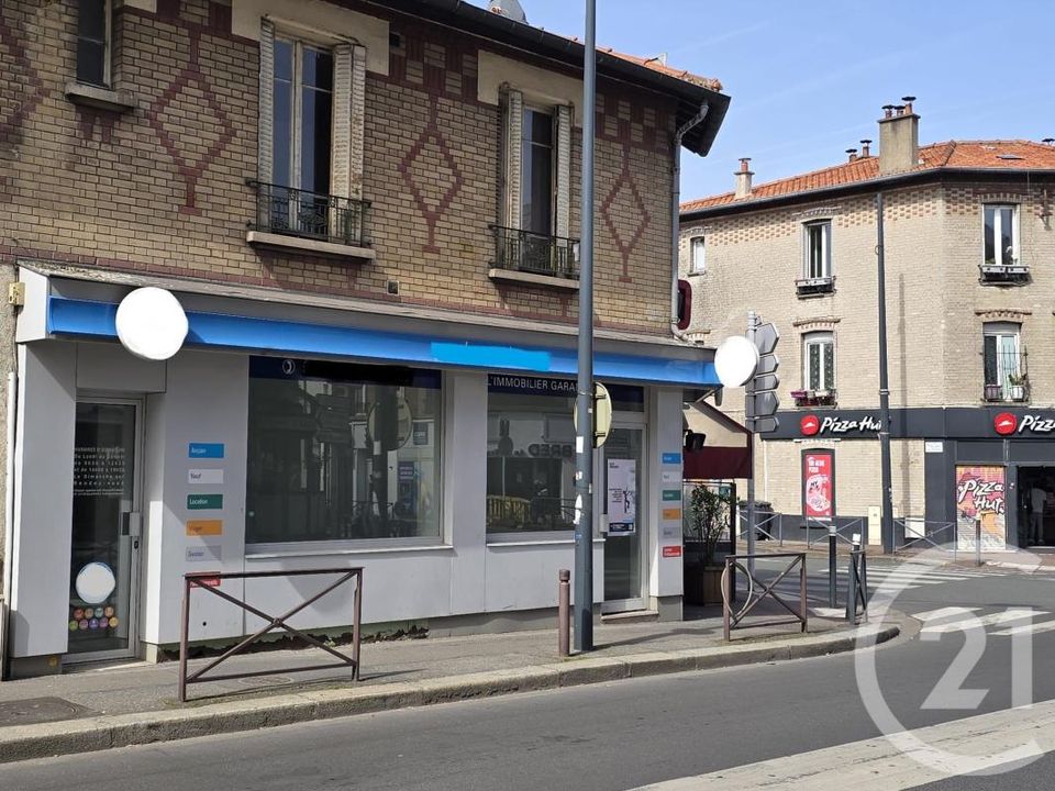 Erhvervsejendom i Fontenay-sous-Bois, Val-de-Marne - foto 1
