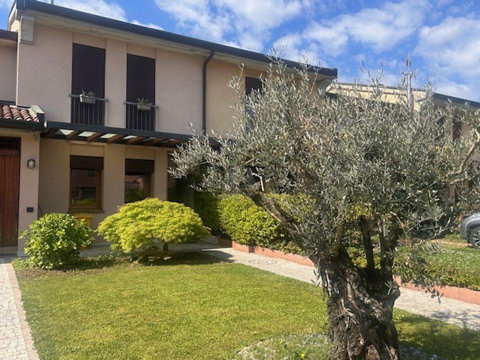 Rækkehus i Castelfranco Veneto, Treviso - foto 1