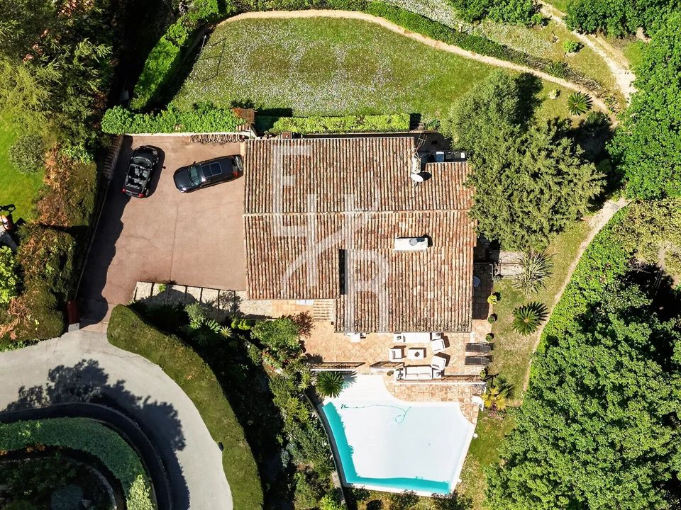 Landejendom i Mougins, Alpes-Maritimes - foto 2