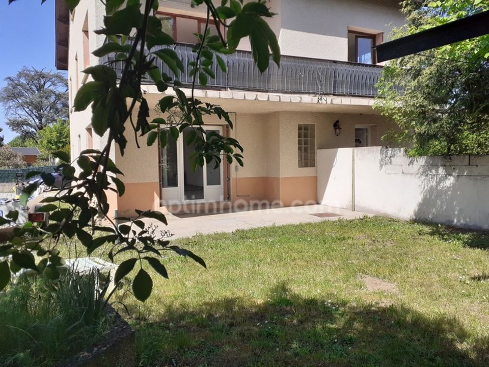Villa en Grigny, Rhone - foto 1