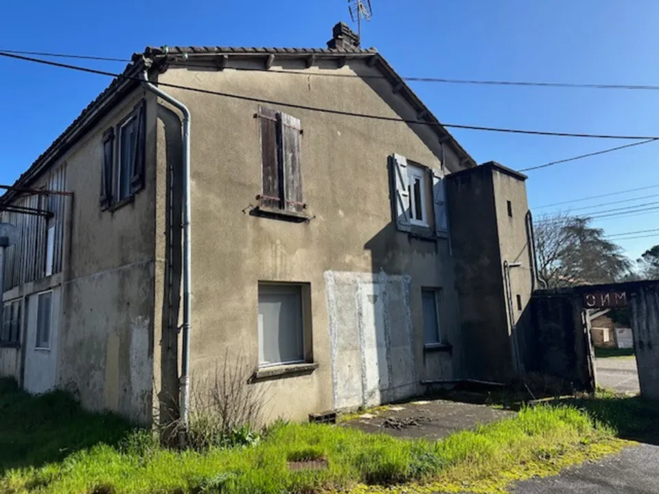Villa i L'Isle-d'Espagnac, Charente - foto 1