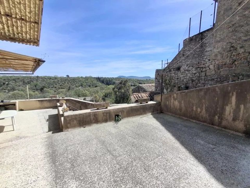 Villa i Saint-Paul-le-Jeune, Ardeche - bilde 3