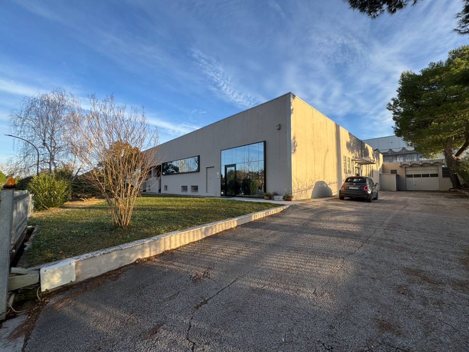 Erhvervsejendom i Fermo, Fermo - foto 1