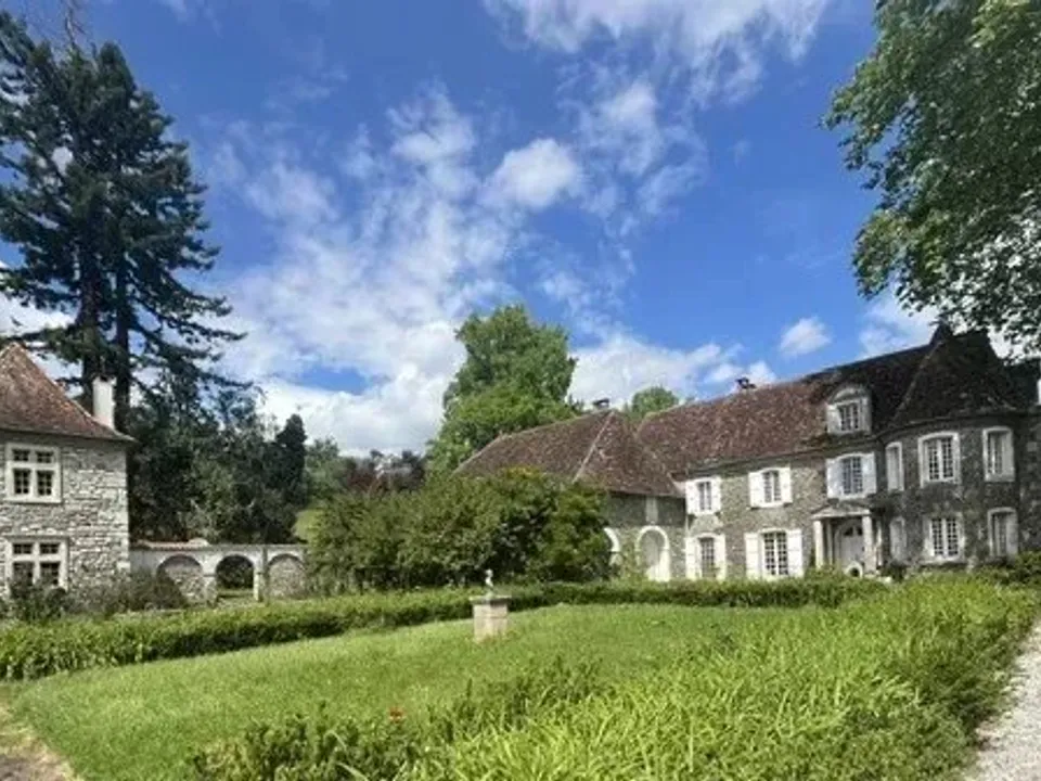 Villa i Oraàs, Pyrenees-Atlantiques - bilde 1