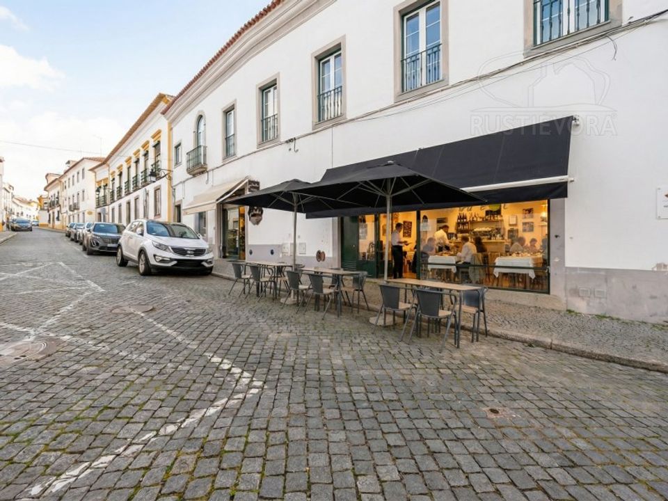 Erhvervsejendom i Evora, Evora - foto 1