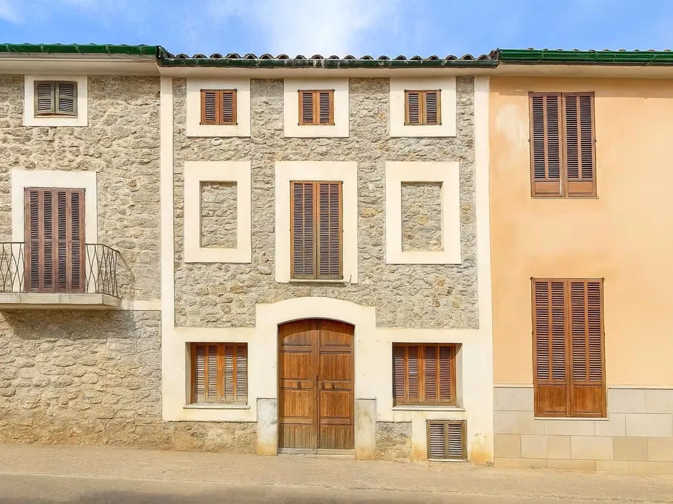 Landsbyhus i Mancor De La Vall, Mallorca - foto 1