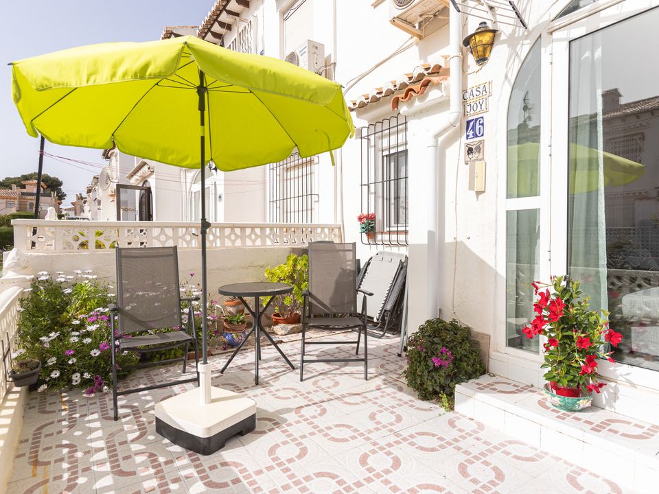 Lejlighed i Los Balcones, Alicante - foto 2