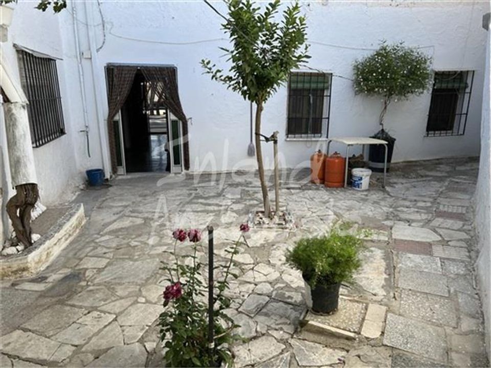 Casa de pueblo en Luque, Cordoba - foto 1