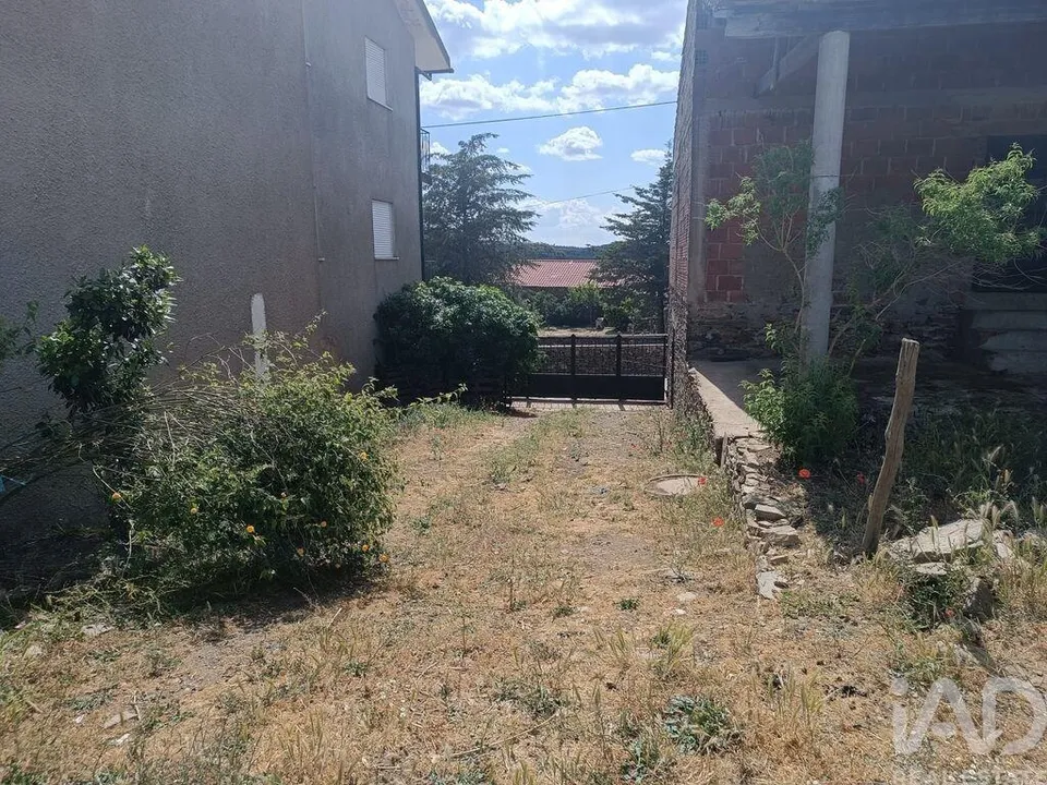 Byhus i Mogadouro, Braganca - foto 3