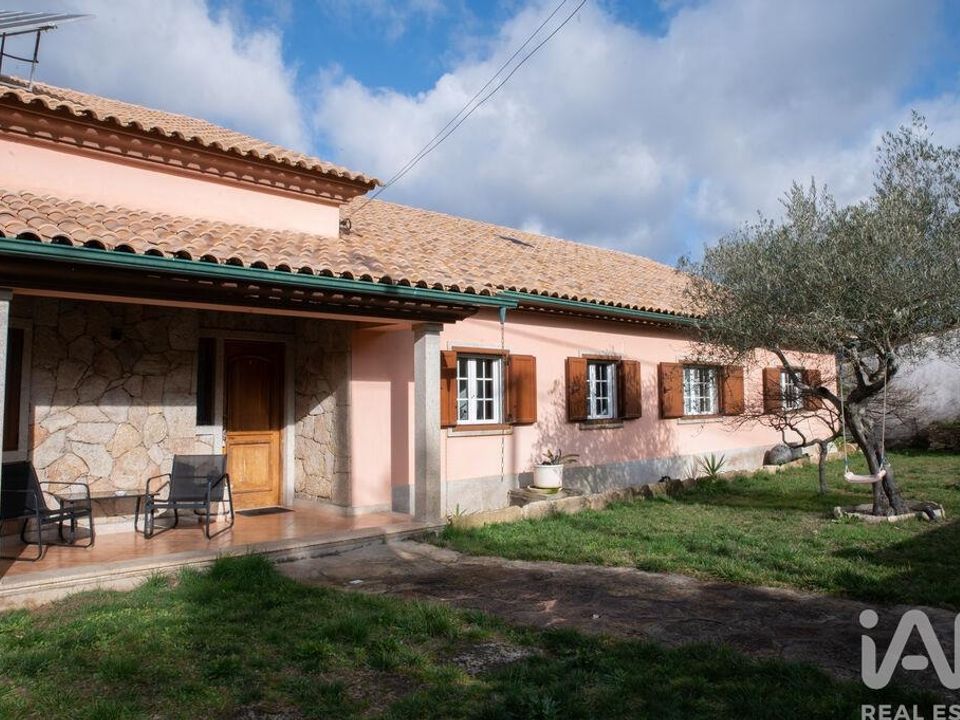 Dom szeregowy: Chaves, Vila Real – zdjęcie 2