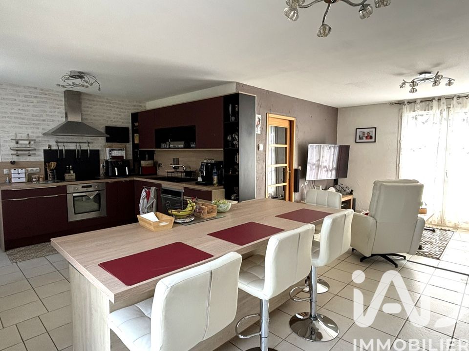 Villa in Gouvieux, Oise - foto 1